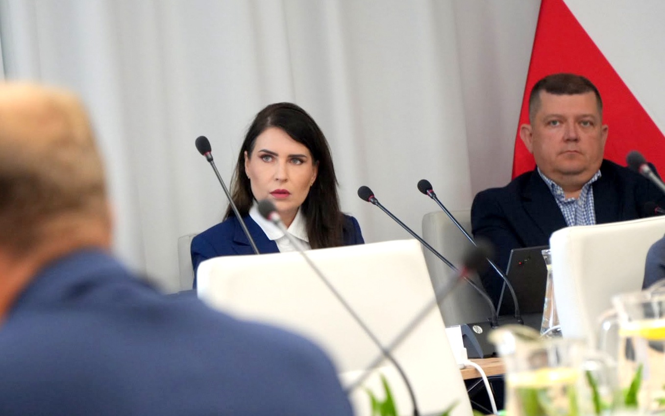 Pokłosie rozpadu koalicji. Prezydent Wójcicki odwołał Izabelę Piotrowicz ze stanowiska