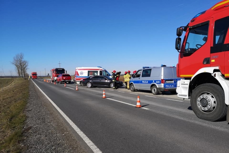 5/10 Zderzenie volkswagena i wojskowej skody koło Templewa