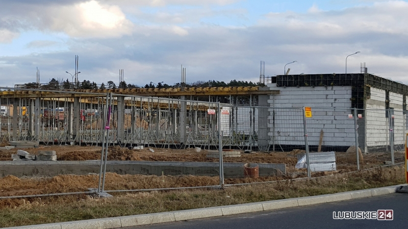 8/8 Budowa stacji na MOP Kępsko