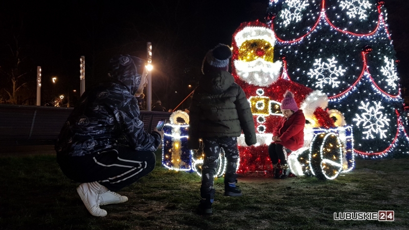 4/19 Świąteczne iluminacje w Gorzowie