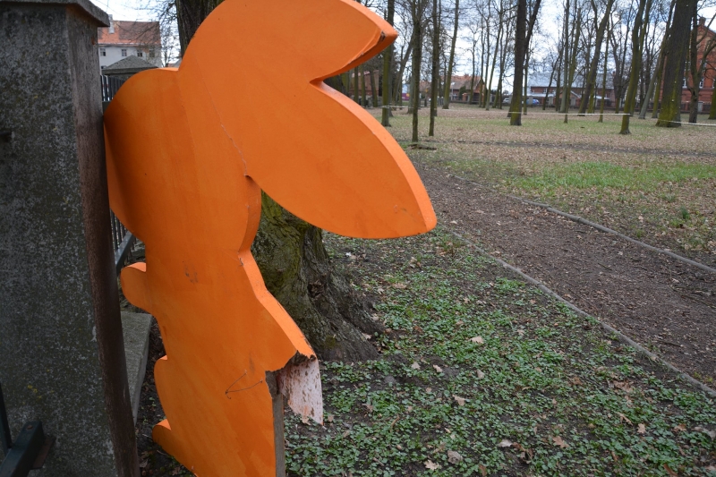 5/7 Wandale ukradli i zniszczyli ozdoby wielkanocne