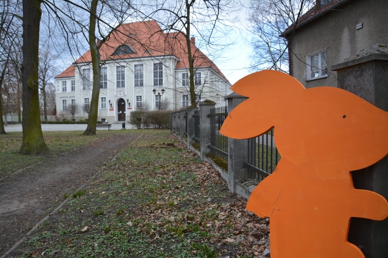 6/7 Wandale ukradli i zniszczyli ozdoby wielkanocne