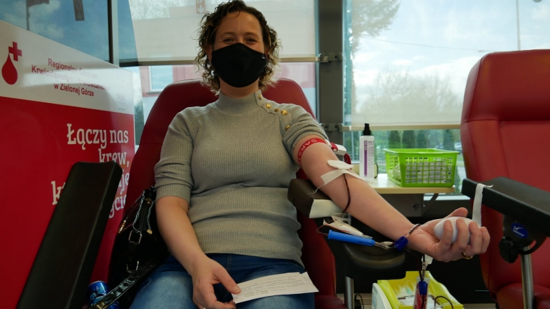 8/19 Strażacy z klubu „Honorowych Dawców Krwi Ognista Kropla” zorganizowali zbiórkę krwi