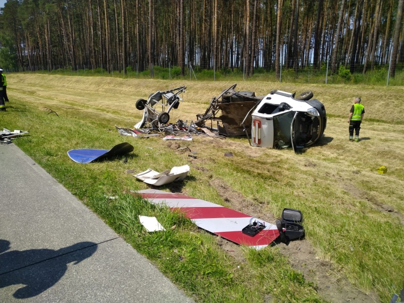 5/7 Zderzenie ciężarówki z pojazdem obsługi autostrady A2