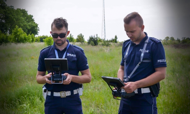 2/9 Policyjny dron nad Krosnem Odrzańskim