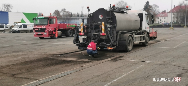 4/13 Prace przy Leroy Merlin w Gorzowie