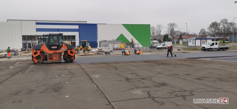 9/13 Prace przy Leroy Merlin w Gorzowie