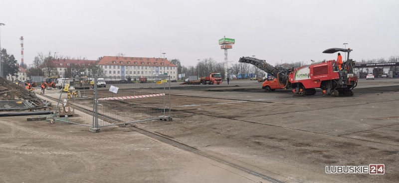 11/13 Prace przy Leroy Merlin w Gorzowie