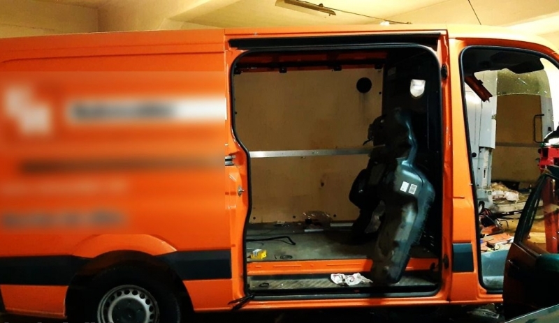 6/7 Policyjny cios w przestępczość samochodową