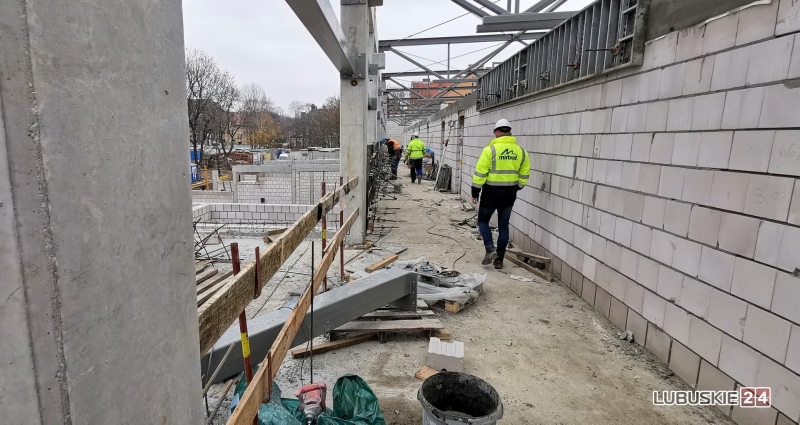 16/21 Gorzów: Trwa budowa CEZiB