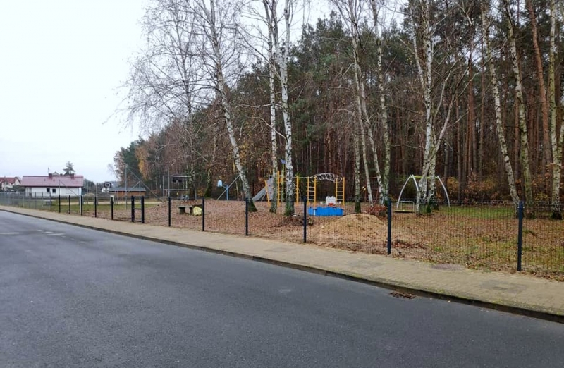 5/7 Ten plac zabaw ucieszy najmłodszych mieszkańców Rzepina