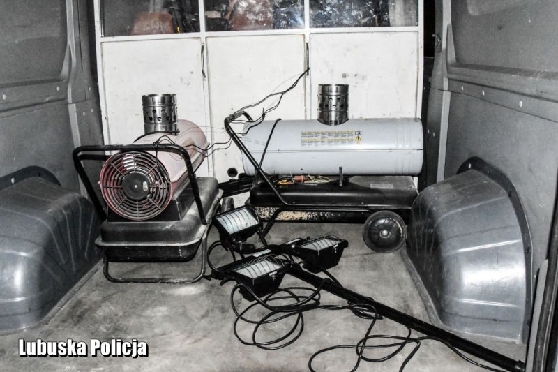 5/5 Policjanci zatrzymali złodziei sprzętu ze szpitala w Drezdenku