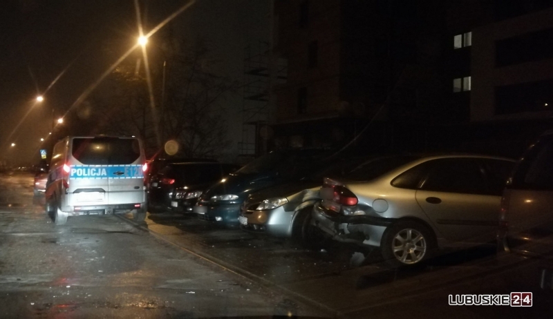 4/6 Rozbite auta przy ul. Matejki w Gorzowie