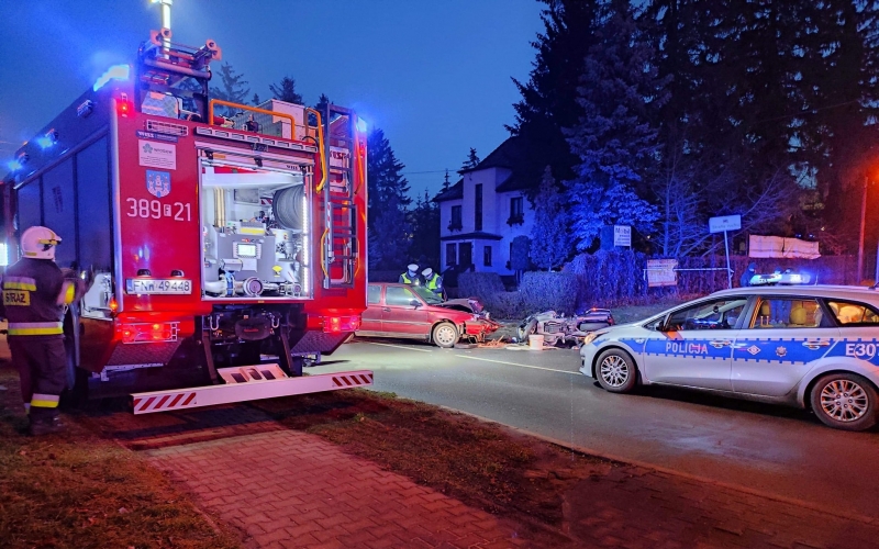 4/6 Czołówka osobówki i motocykla w Kożuchowie