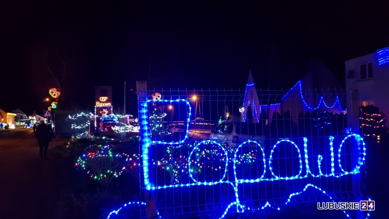 16/18 Tak Popowo błyszczy na święta Bożego Narodzenia