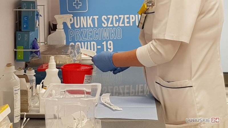 3/11 Szczepienia przeciwko COVID-19 w szpitalu w Gorzowie