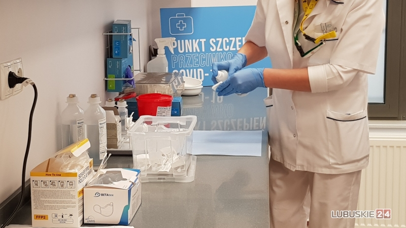 9/11 Szczepienia przeciwko COVID-19 w szpitalu w Gorzowie