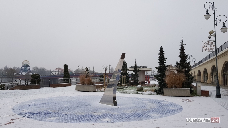 4/17 Noworoczne opady śniegu w Gorzowie