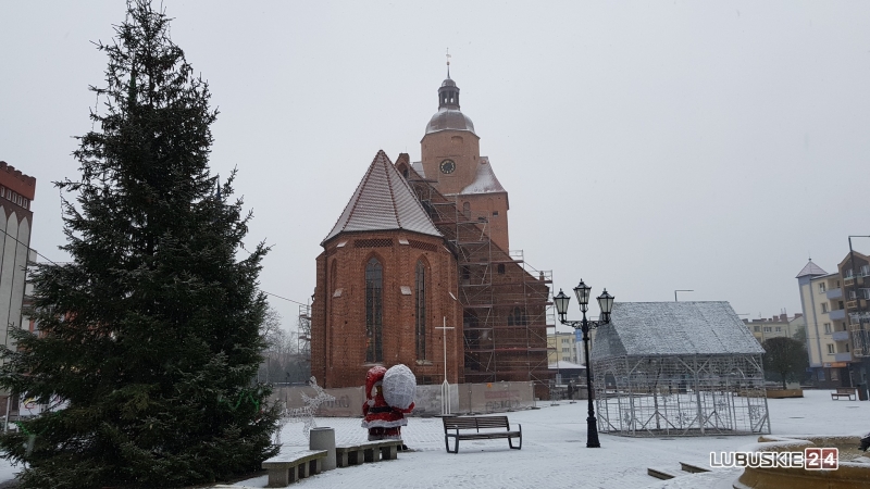 6/17 Noworoczne opady śniegu w Gorzowie