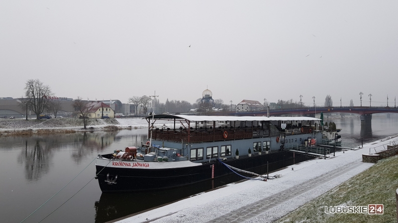 9/17 Noworoczne opady śniegu w Gorzowie