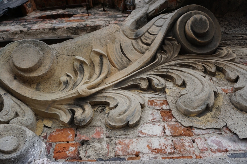 8/14 Prace przy odbudowie hełmu wieży w Żarach