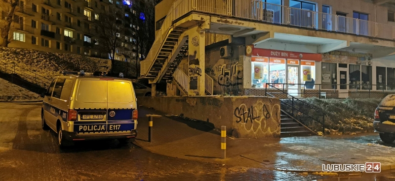 3/8 Napad na sklep monopolowy w Gorzowie