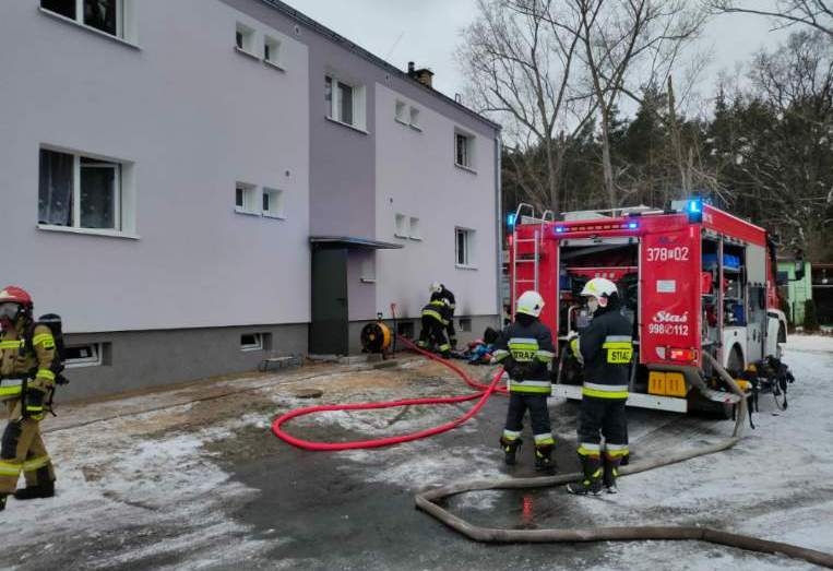 1/5 Pożar w budynku wielorodzinnym w Bledzewie