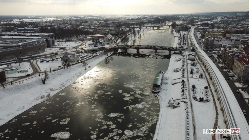 14/16 Śryż na rzece Warcie