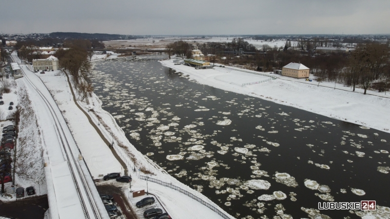 15/16 Śryż na rzece Warcie