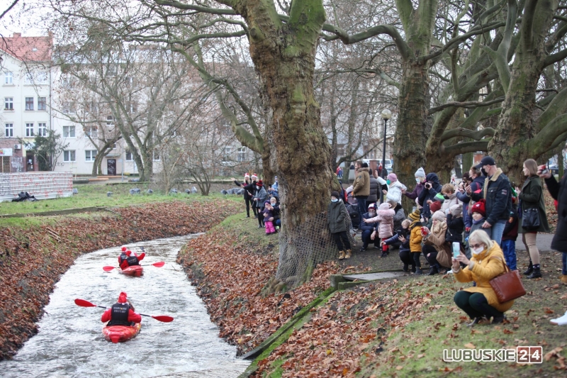 10/21 Gorzów: Mikołaje w kajakach