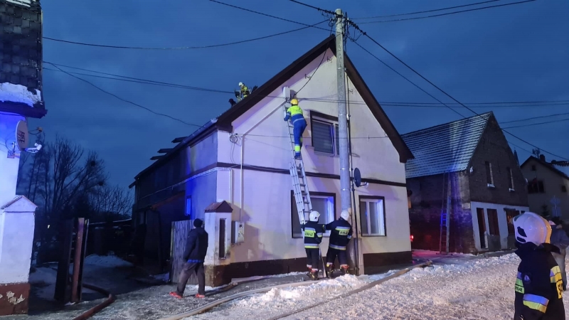 7/12 Pożar w Przytocznej. Palił się budynek mieszkalny 